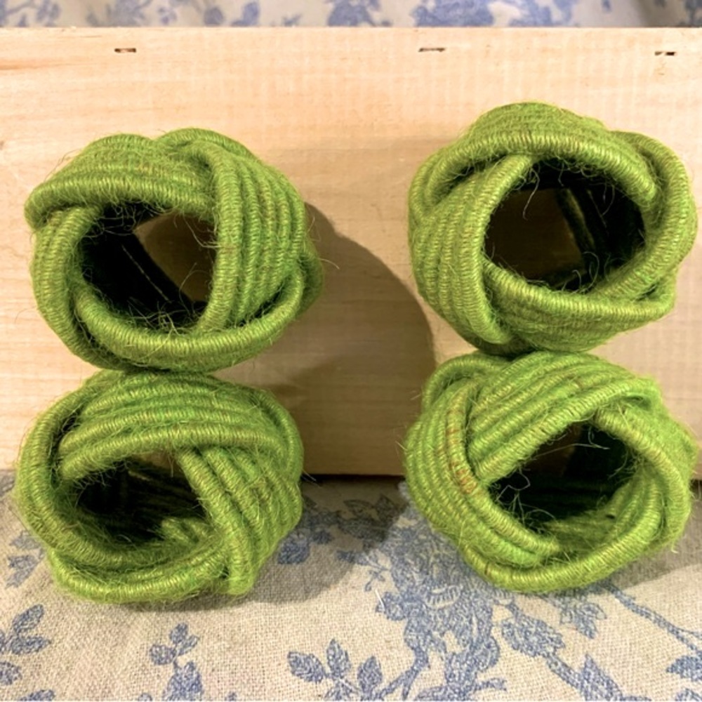 Set of 4 Green Boho Jute Woven Knotted Napkin Rings - Picture 6 of 6